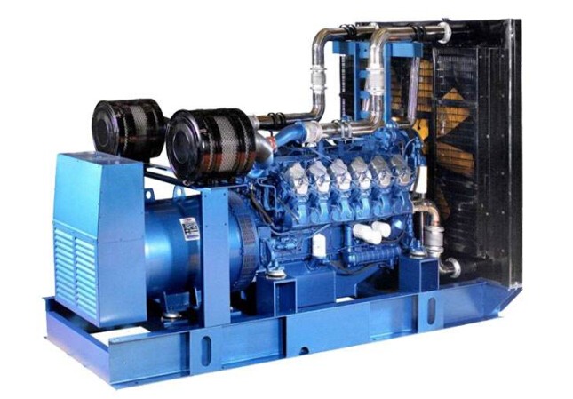 呼和浩特康明斯30kw小型柴油二手发电机组